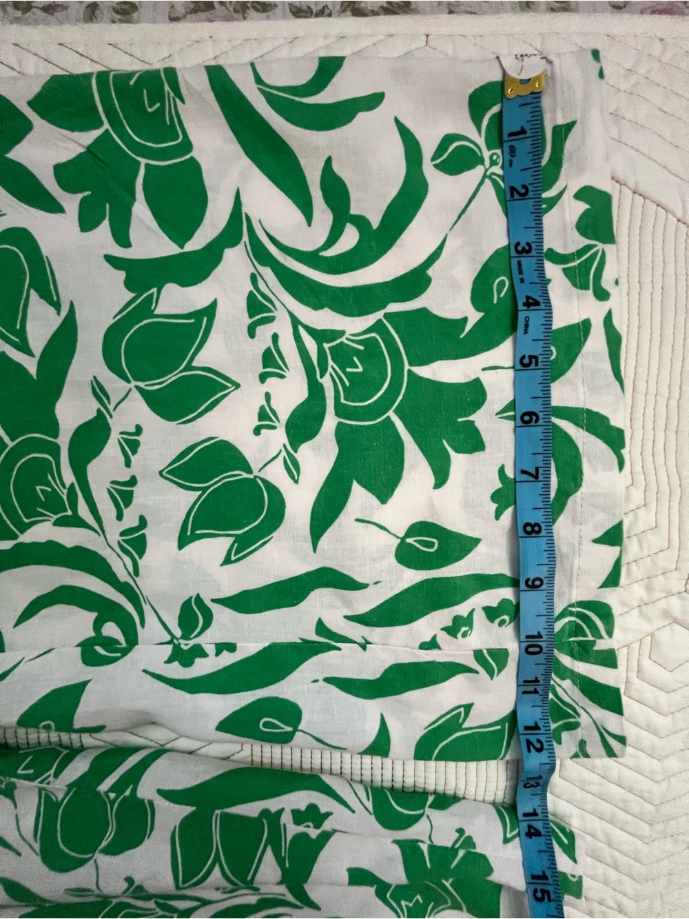 wide legs cropped linen blend pants.green paisley on white L - Picture 7 of 9